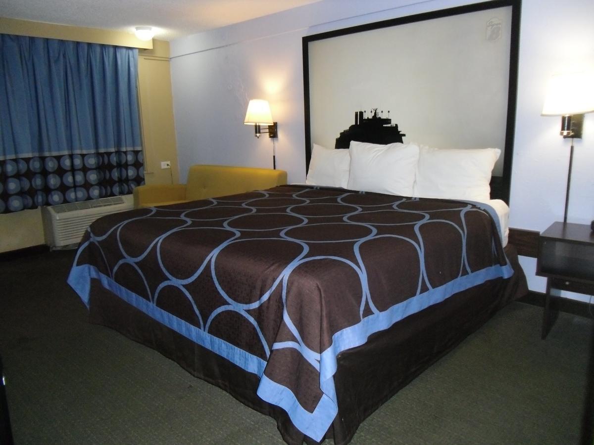 Super 8 By Wyndham Lantana West Palm Beach Exterior foto
