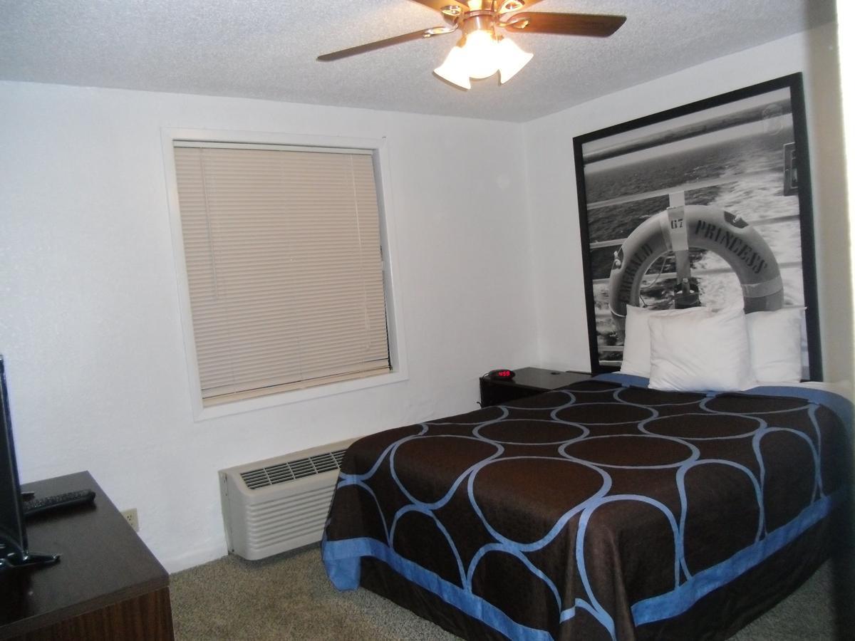 Super 8 By Wyndham Lantana West Palm Beach Quarto foto